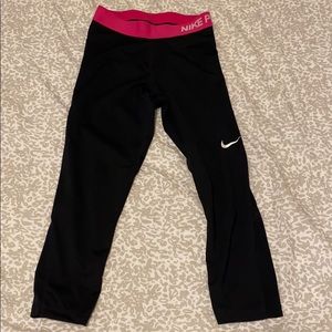 Dry fit Nike cropped leggings